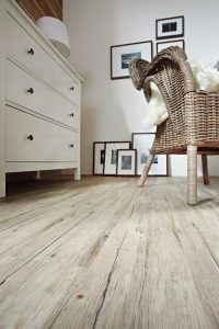 md_DES_Deluxe_555_5518_Grey_Driftwood_V4_det2
